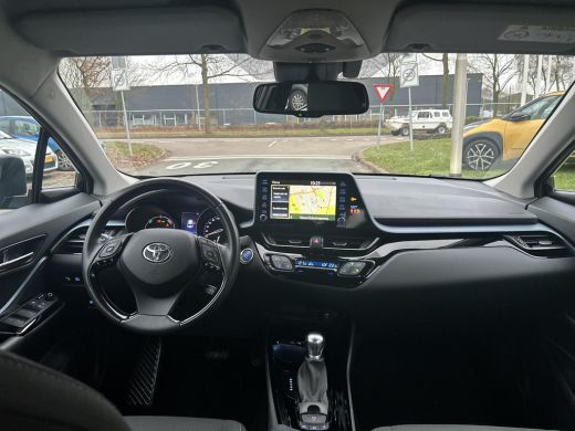 Toyota C-HR 1.8 Hybrid TeamNL ActivLease financial lease