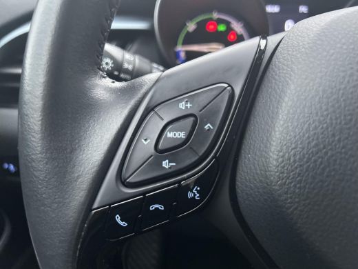 Toyota C-HR 1.8 Hybrid TeamNL ActivLease financial lease