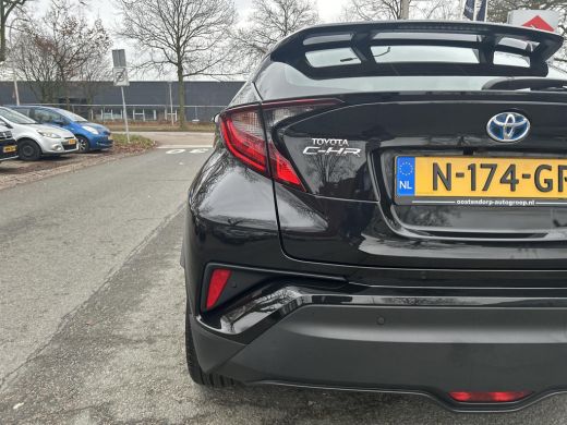 Toyota C-HR 1.8 Hybrid TeamNL ActivLease financial lease