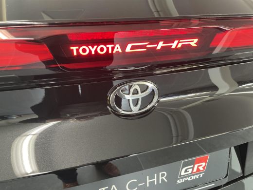 Toyota C-HR 2.0 Plug-in Hybrid 220 Black Edition ActivLease financial lease