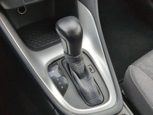 Toyota Yaris 1.5 Hybrid Dynamic ActivLease financial lease