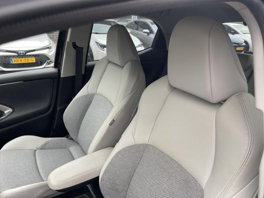 Toyota Yaris 1.5 Hybrid Executive ActivLease financial lease