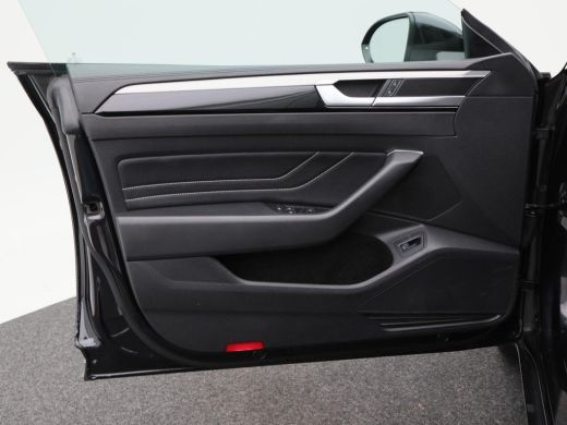 Volkswagen Arteon 2.0 TDi 200 Pk Automaat R-Line Business+ | Panoramadak | Volledig Leder | Elektrische Stoelen met... ActivLease financial lease