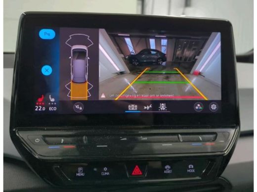 Volkswagen ID.3 First Plus 58 kWh / Trekhaak / Pdc.+Camera / Airco-ecc./ Navigatie / Xenon / Stoelverwarming / Ap... ActivLease financial lease