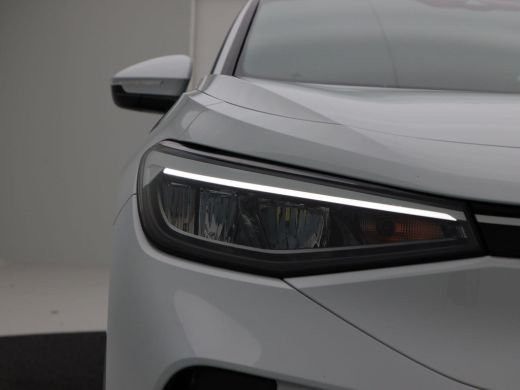 Volkswagen ID.4 Pro 77 kWh 204 Pk Automaat | Adaptive Cruise | LED | CarPlay | Lane Assist | Parkeersensoren | 19... ActivLease financial lease