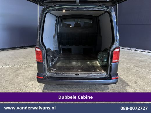 Volkswagen Transporter 2.0 TDI 150pk Automaat L2H1 Dubbele Cabine Euro6 Airco | 5-Zits | Navigatie | LM Velgen Apple Car... ActivLease financial lease