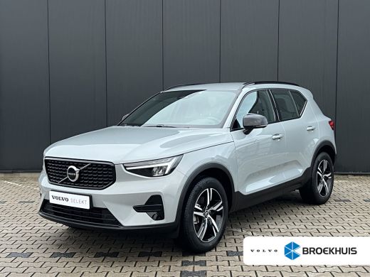 Volvo  XC40 2.0 B4 Plus Dark | Trekhaak | Elektrische stoelen | Stoel en stuurwielverwarming | Adaptieve Crui...