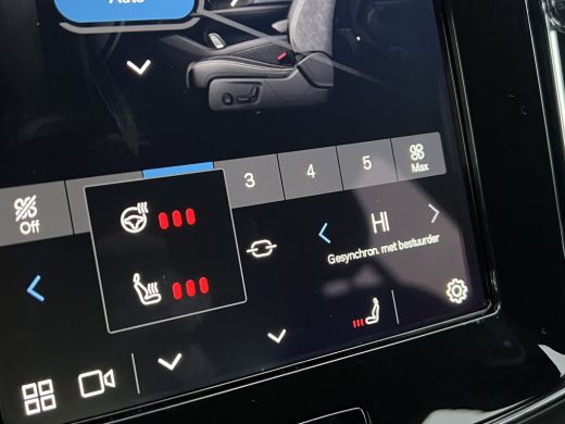 Volvo  XC40 2.0 B4 Plus Dark | Trekhaak | Elektrische stoelen | Stoel en stuurwielverwarming | Adaptieve Crui... ActivLease financial lease