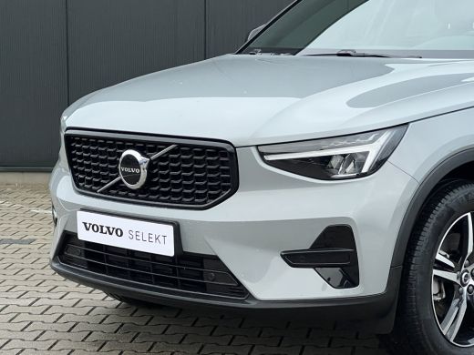 Volvo  XC40 2.0 B4 Plus Dark | Trekhaak | Elektrische stoelen | Stoel en stuurwielverwarming | Adaptieve Crui... ActivLease financial lease