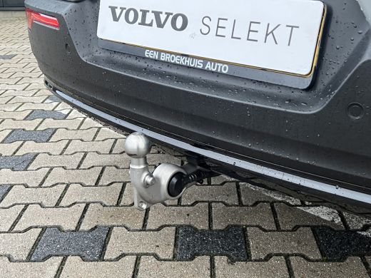 Volvo  XC40 2.0 B4 Plus Dark | Trekhaak | Elektrische stoelen | Stoel en stuurwielverwarming | Adaptieve Crui... ActivLease financial lease