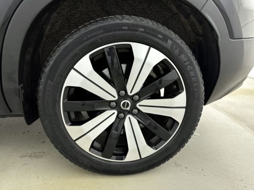 Volvo  XC40 Recharge Plus Dark | Trekhaak | BLIS | Stoel + Stuurverwarming | Keyless Entry - Start | Elektris... ActivLease financial lease