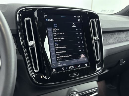 Volvo  XC40 Recharge Plus Dark | Trekhaak | BLIS | Stoel + Stuurverwarming | Keyless Entry - Start | Elektris... ActivLease financial lease