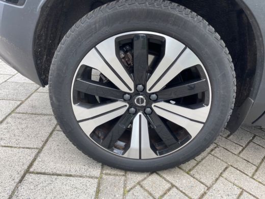 Volvo  XC40 Recharge Plus Dark | Trekhaak | BLIS | Stoel + Stuurverwarming | Keyless Entry - Start | Elektris... ActivLease financial lease