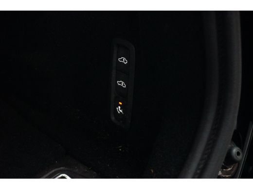 Volvo  XC60 T6 Plug-in hybrid AWD Plus Black Edition | Achteruitrijcamera | Apple Carplay/Android Auto|telefo... ActivLease financial lease