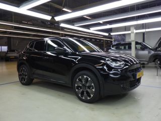 Fiat 600 1.2 Hybrid La Prima 8 Jaar Garantie! | Vol-Leder | Massage | Adaptive Cruise | Elektr. Achterklep...