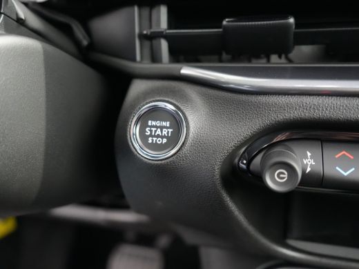 Abarth 600e Turismo Automaat ActivLease financial lease