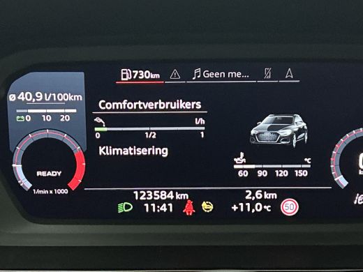 Audi A3 Sportback 30 TFSI Business edition 5Drs. / Virtual cockpit / Airco-ecc./ Navigatie / Pdc / Xenon ... ActivLease financial lease