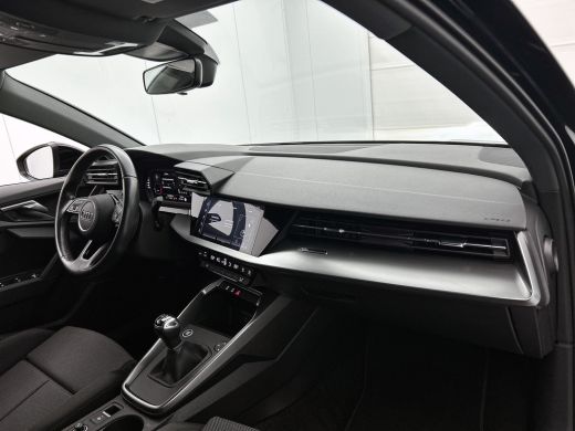 Audi A3 Sportback 30 TFSI Business edition 5Drs. / Virtual cockpit / Airco-ecc./ Navigatie / Pdc / Xenon ... ActivLease financial lease