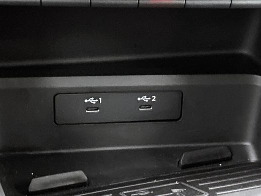 Audi A3 Sportback 30 TFSI Business edition 5Drs. / Virtual cockpit / Airco-ecc./ Navigatie / Pdc / Xenon ... ActivLease financial lease