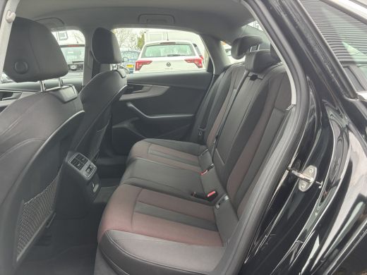 Audi A4 Limousine 35 TFSI Advanced Edition | Vitrual Cockpit | Parkeersensoren | Apple Carplay | Cruise ActivLease financial lease