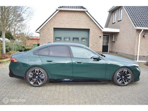 BMW 5 Serie M550e xDrive ActivLease financial lease