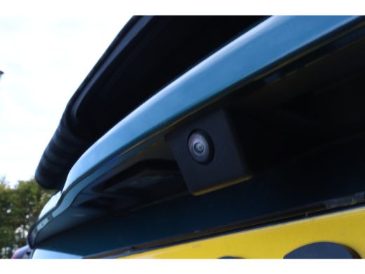 Fiat 500C La Prima 42 kWh | Adapt. Cruise | Stoelverwarming | Camera | Navi | Leder | Keyless | Carplay | L... ActivLease financial lease