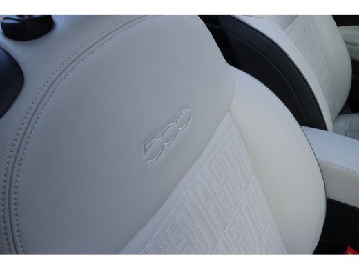 Fiat 500C La Prima 42 kWh | Adapt. Cruise | Stoelverwarming | Camera | Navi | Leder | Keyless | Carplay | L... ActivLease financial lease