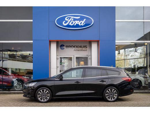 Ford Focus 1.0 EcoBoost Hybrid Titanium X | Camera | B&O audio | Stoel/stuur/voorruit verwarming | Navi | Ke... ActivLease financial lease
