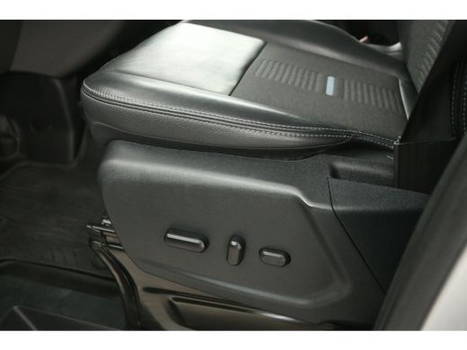 Ford Transit Custom 300 2.0 TDCI L1H1 Active | Automaat | Camera | Airco | Trekh. | Adap. Cruise | Carplay | Stoelverw. ActivLease financial lease