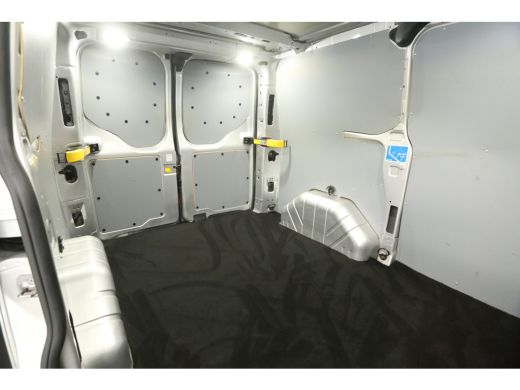 Ford Transit Custom 300 2.0 TDCI L1H1 Active | Automaat | Camera | Airco | Trekh. | Adap. Cruise | Carplay | Stoelverw. ActivLease financial lease