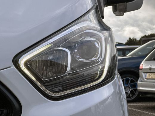 Ford Transit Custom 340 2.0 TDCI Euro6 131PK H2 Trend 3Pers  *ideaal voor Camper* / Navigatie / Pdc./ Airco / Driver ... ActivLease financial lease