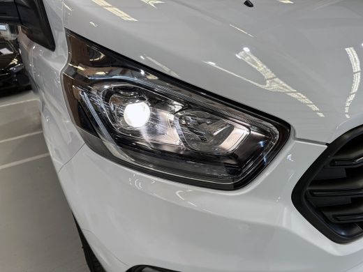 Ford Transit Custom 340 2.0 TDCI Euro6 131PK H2 Trend 3Pers. *ideaal voor Camper*/ Navigatie / Pdc./ Airco / Safety&C... ActivLease financial lease