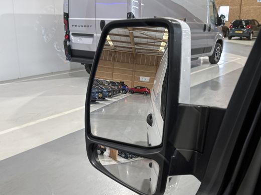 Ford Transit Custom 340 2.0 TDCI Euro6 Automaat 131PK H2 Trend 3Pers. *ideaal voor Camper* Navigatie / Pdc./ Airco / ... ActivLease financial lease