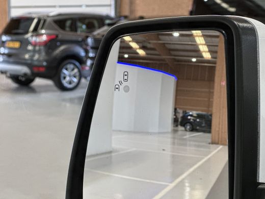 Ford Transit Custom 340 2.0 TDCI Euro6 Automaat 131PK H2 Trend 3Pers. *ideaal voor Camper* Navigatie / Pdc./ Airco / ... ActivLease financial lease