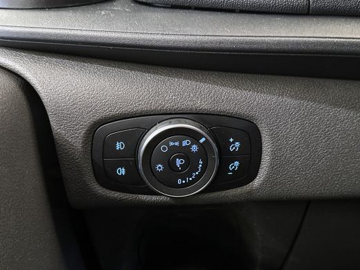 Ford Transit Custom 340 2.0 TDCI Euro6 Automaat 131PK H2 Trend 3Pers. *ideaal voor Camper* Navigatie / Pdc./ Airco / ... ActivLease financial lease