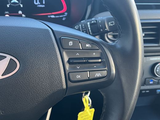 Hyundai i10 1.0 66pk Comfort Smart | LED | Airco | Carplay | Camera | Navigatie | Bluetooth | Cruisecontrol |... ActivLease financial lease