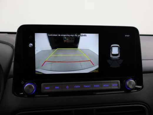 Hyundai Kona 64 kWh 204 PK AUT. + CAMERA | APPLE CARPLAY | STUURVERW. | STOELVERW. | LED | BTW AUTO ActivLease financial lease