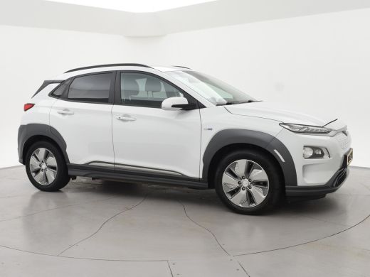 Hyundai Kona 64 kWh 204 PK AUT. + CAMERA | APPLE CARPLAY | STUURVERW. | STOELVERW. | LED | BTW AUTO ActivLease financial lease