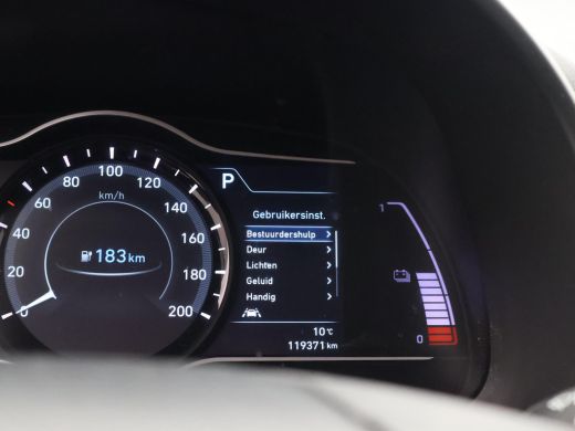 Hyundai Kona 64 kWh 204 PK AUT. + CAMERA | APPLE CARPLAY | STUURVERW. | STOELVERW. | LED | BTW AUTO ActivLease financial lease