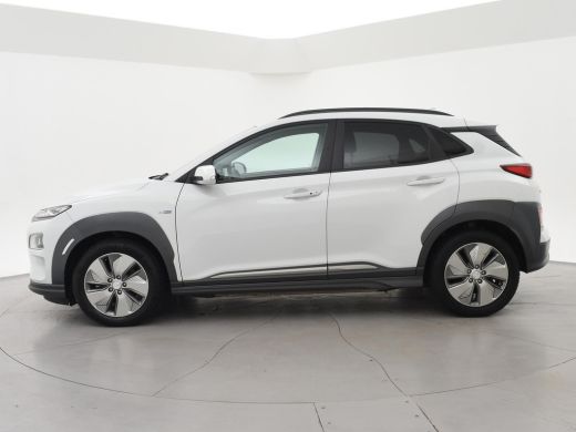 Hyundai Kona 64 kWh 204 PK AUT. + CAMERA | APPLE CARPLAY | STUURVERW. | STOELVERW. | LED | BTW AUTO ActivLease financial lease
