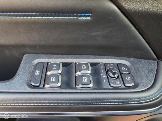 Lynk & Co 01 - 1.5 261pk PHEV 7DCTH | Orig.NL | PanoramaDak | 360Camera | 2022 ActivLease financial lease