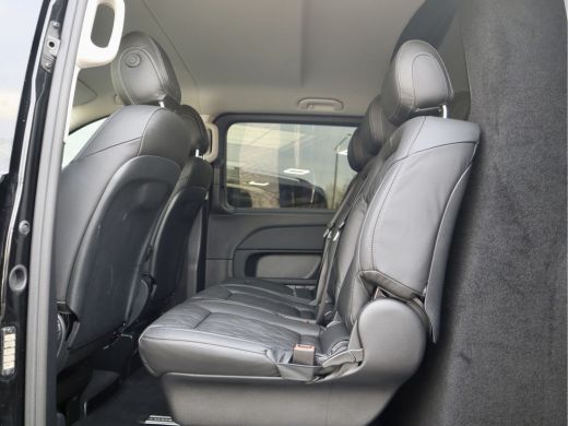 Mercedes-Benz V-Klasse 250d LANG LUXE DUBBELE CABINE ActivLease financial lease