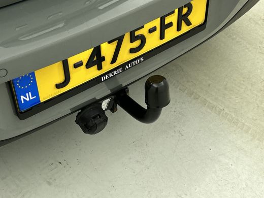 Mini Clubman 2.0D 150PK Cooper Business Edition / Airco-ecc./ Stoelverwarming / Navigatie / Trekhaak / Dab / P... ActivLease financial lease