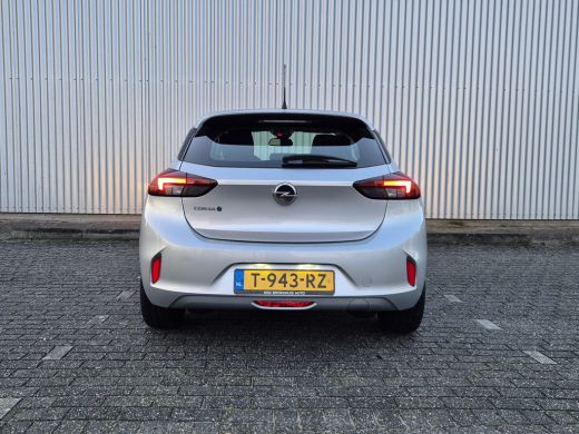 Opel Corsa-e Level 2 50 kWh | Connected services | Cruise control | DAB ontvanger ActivLease financial lease