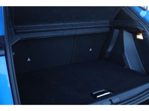 Peugeot 2008 1.2 Hybrid 145 GT | Adapt. Cruise | 360 Camera | Keyless | 18 Inch | Navi | Carplay | BLIS | Clim... ActivLease financial lease