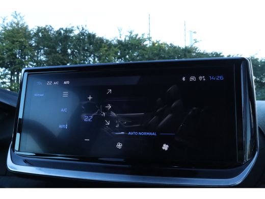 Peugeot 2008 1.2 Hybrid 145 GT | Adapt. Cruise | 360 Camera | Keyless | 18 Inch | Navi | Carplay | BLIS | Clim... ActivLease financial lease