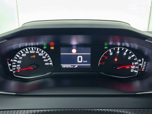 Peugeot 208 1.5 HDi 103PK Blue Active 5Drs. Airco / Navigatie / Lm.velgen / Pdc.A / Distributie vv bij 172Dkm... ActivLease financial lease