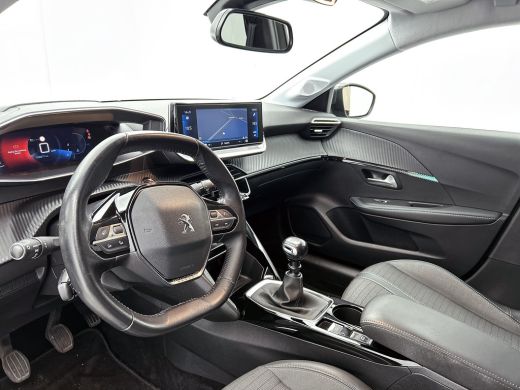 Peugeot 208 1.5 HDi Blue Allure / Trekhaak / Airco-ecc./ Xenon / Pdc.+Camera / Navigatie / Radio-multimedia /... ActivLease financial lease