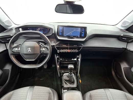 Peugeot 208 1.5 HDi Blue Allure / Trekhaak / Airco-ecc./ Xenon / Pdc.+Camera / Navigatie / Radio-multimedia /... ActivLease financial lease