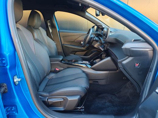 Peugeot 208 Hybrid 100 e-DCS6 GT | Achteruitrijcamera | Apple Carplay/Android Auto|telefoonintegratie premium... ActivLease financial lease